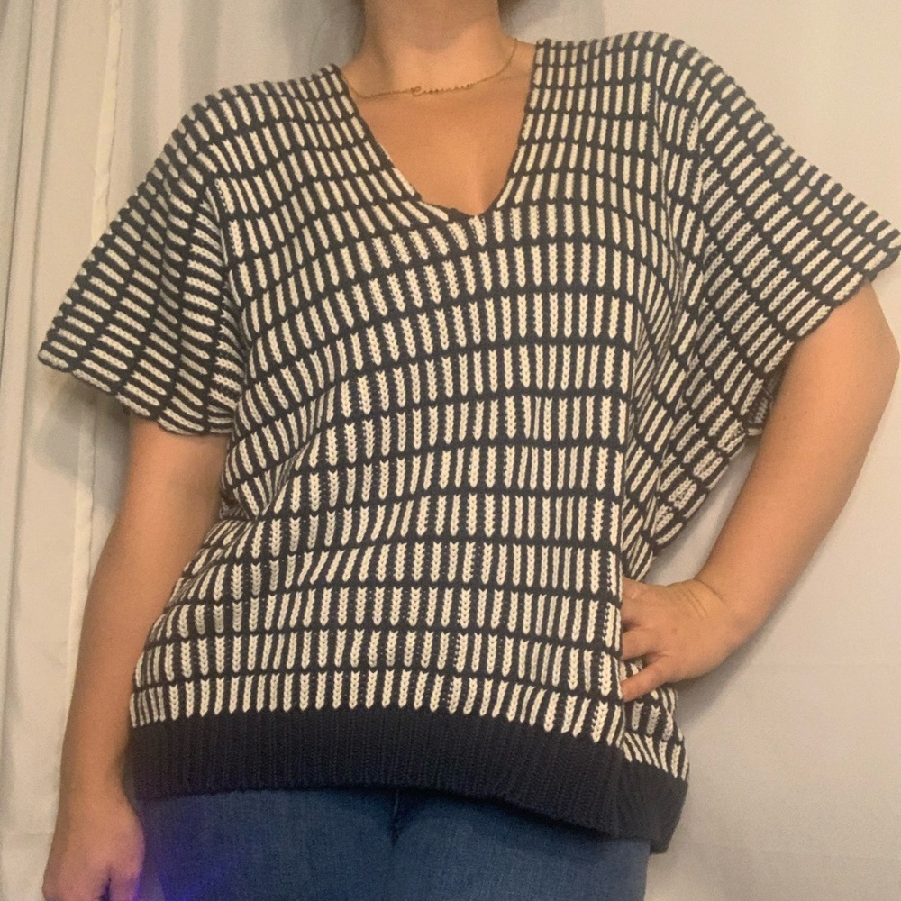 Free People short sleeve sweater